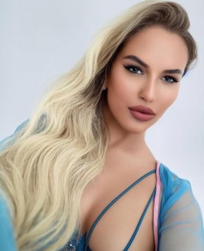 Ангелина, 1992